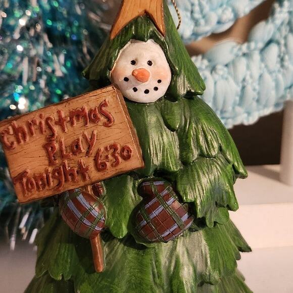 Deb Strain snowman tree Christmas play tonight at 6:30 cute large ornament 1999 - Picture 6 of 11